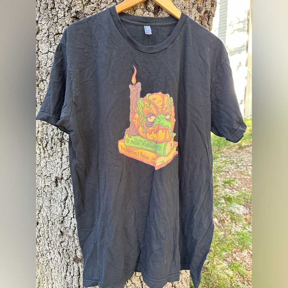 Zombie Pumpkin Graphic T- Shirt
